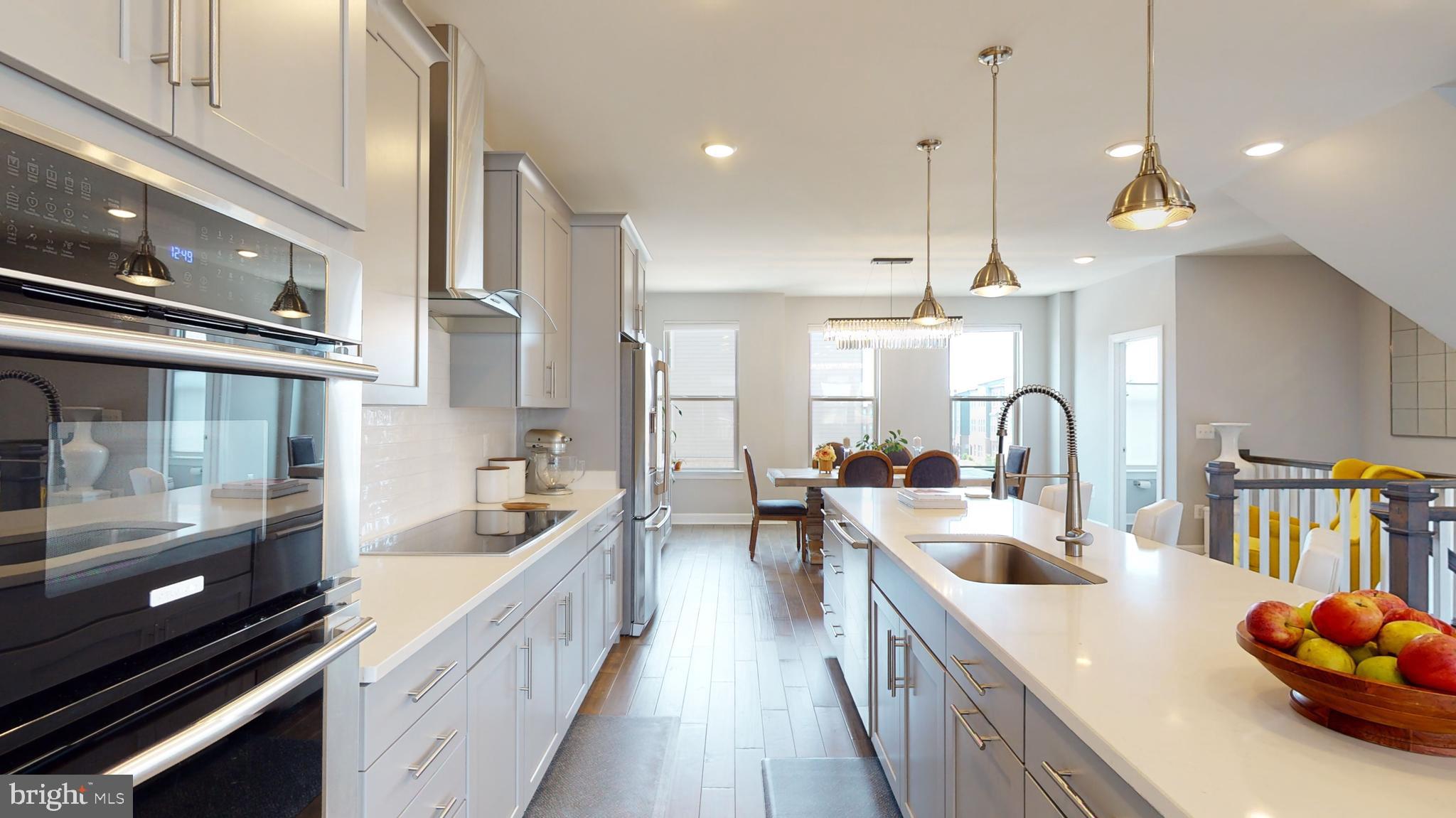 9851 Buchanan Loop Manassas, VA 20110 - Photo 15 of 70