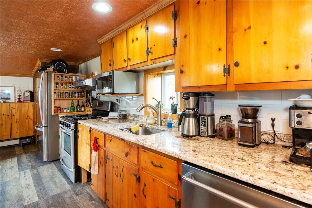 56 Silver Spring Road North Kingstown, RI 02852 - Photo 15 of 50 Gallery Image 15