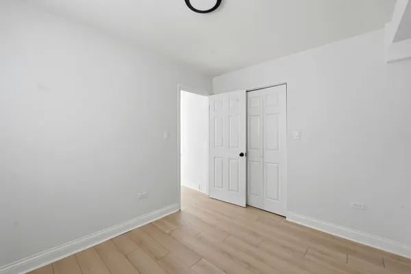 $3,300 | 2618 West Augusta Boulevard, Unit 1F, Chicago, IL 60622