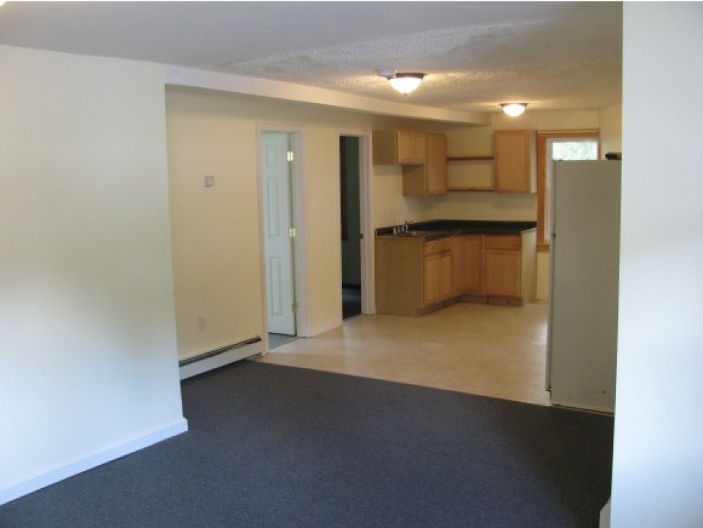 1034 Lancaster Road Northumberland, NH 03584 - Photo 4 of 5 Gallery Image 4