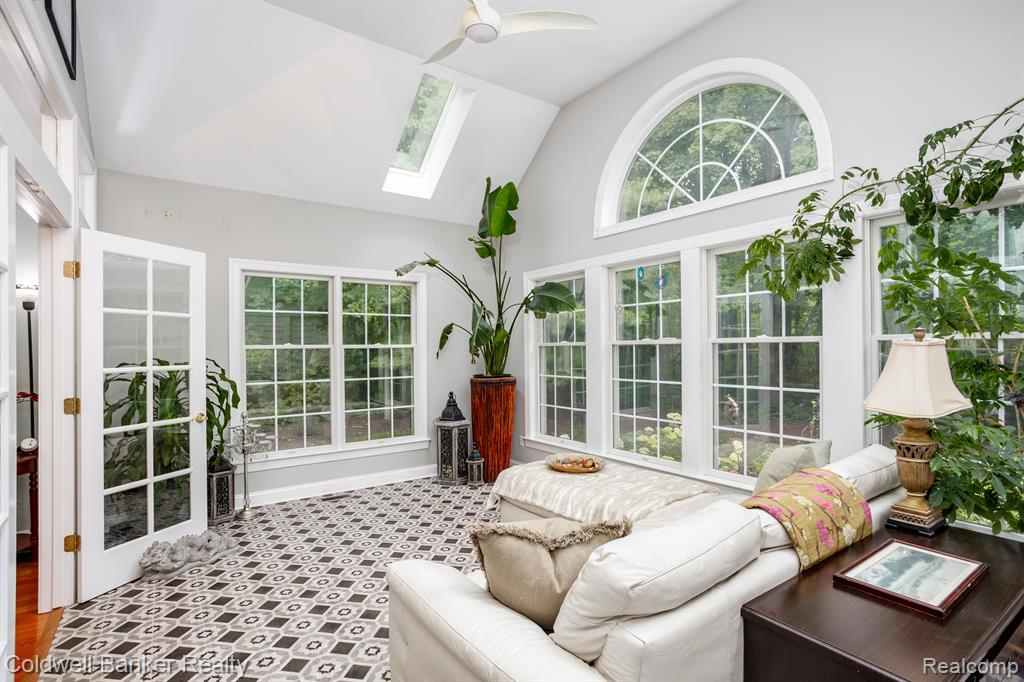 24876 Reeds Pointe Drive Novi, MI 48374 - Photo 8 of 40