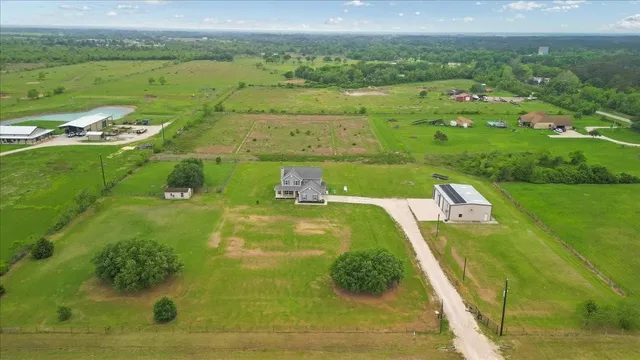 $764,999 | 2856 Farm To Market 2917, Alvin, TX 77511