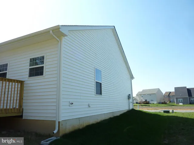 $444,900 | 203 Villa Drive, Clayton, DE 19938