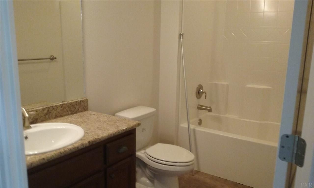 893 Jacobs Way Cantonment, FL 32533 - Photo 13 of 19 Gallery Image 13
