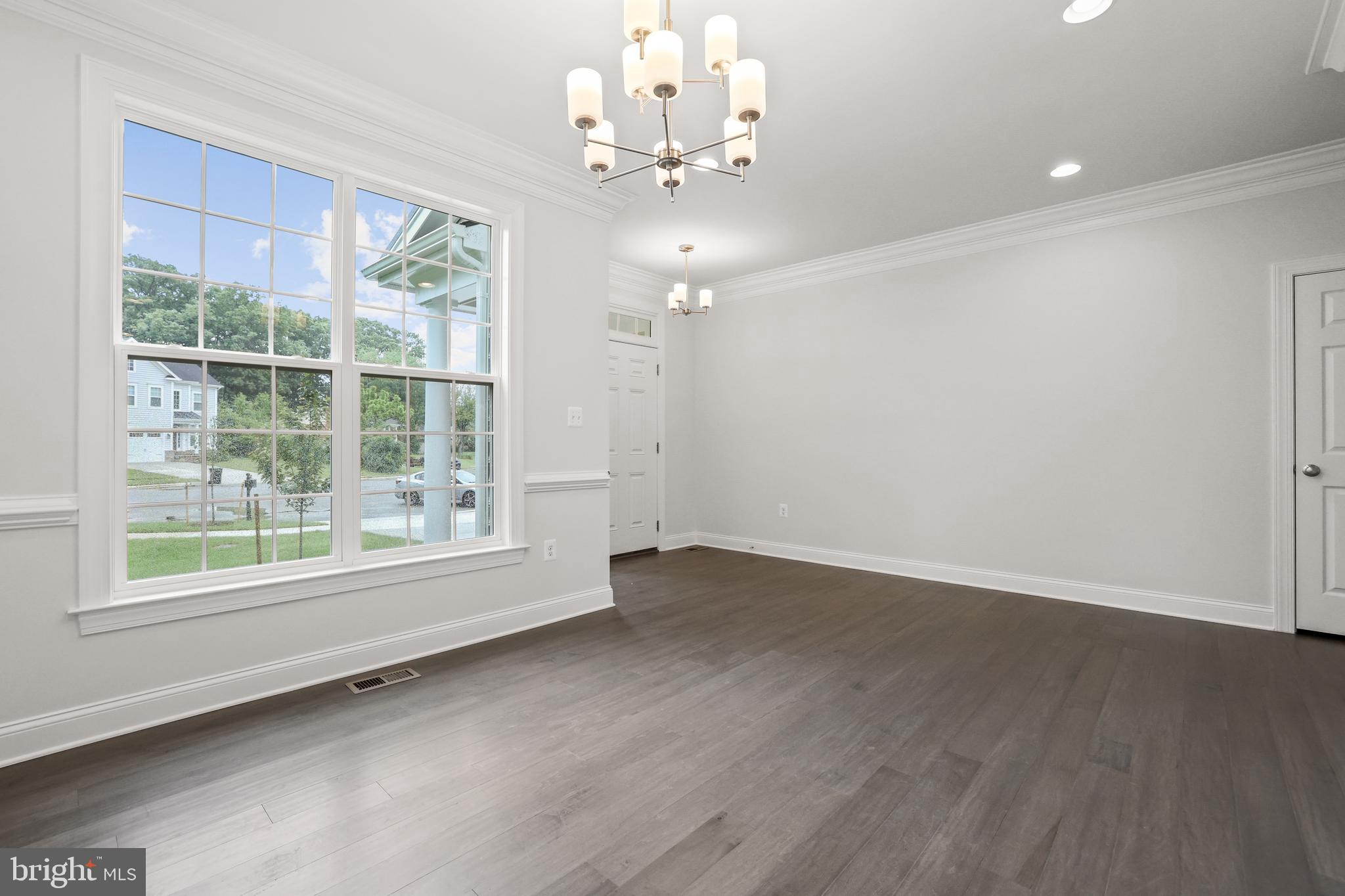14496 Aurora Drive Woodbridge, VA 22193 - Photo 14 of 70 a view of an empty room with a window