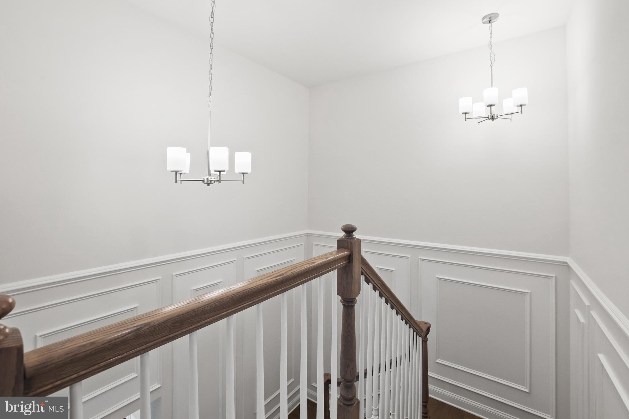 14496 Aurora Drive Woodbridge, VA 22193 - Photo 50 of 70 a view of a hallway with window