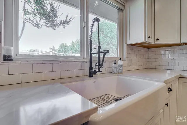 $619,995 | Undisclosed Address, Bakersfield, CA 93309