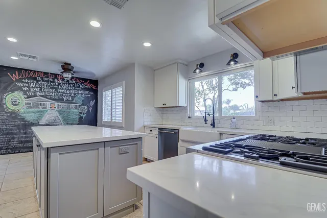 $619,995 | Undisclosed Address, Bakersfield, CA 93309