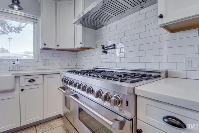 $619,995 | Undisclosed Address, Bakersfield, CA 93309