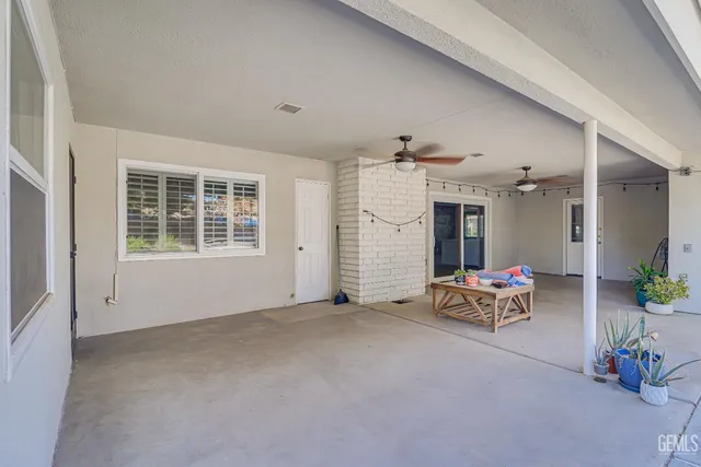 $619,995 | Undisclosed Address, Bakersfield, CA 93309