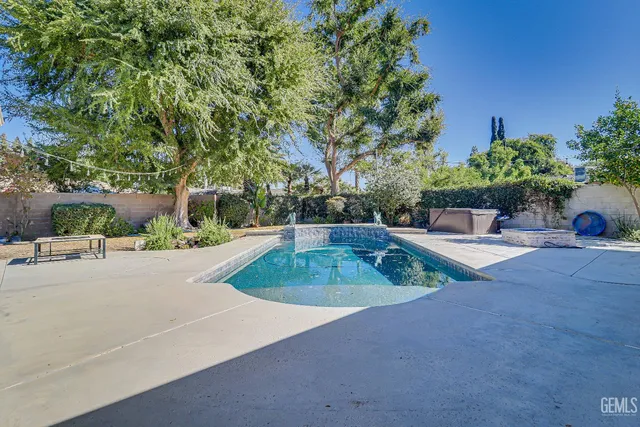 $619,995 | Undisclosed Address, Bakersfield, CA 93309