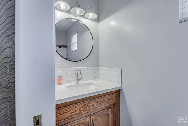 $619,995 | Undisclosed Address, Bakersfield, CA 93309