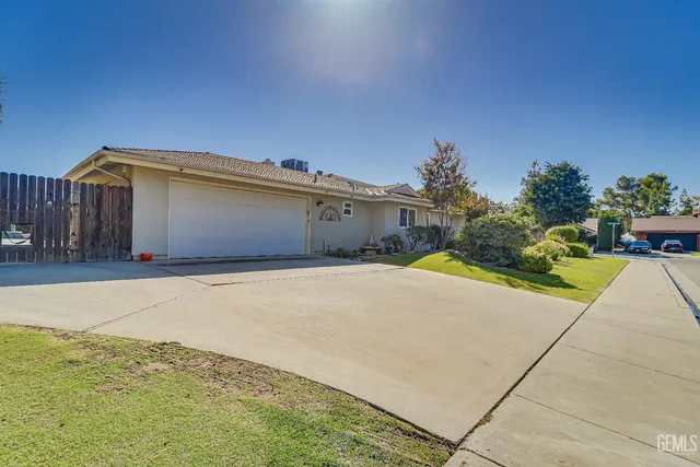 $619,995 | Undisclosed Address, Bakersfield, CA 93309