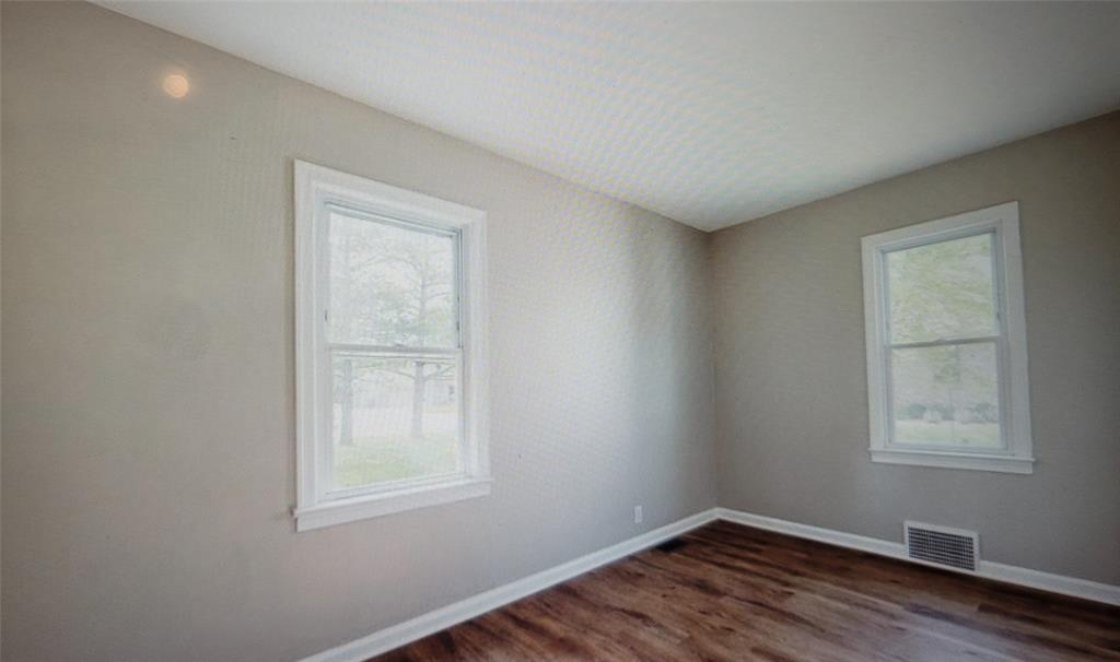 402 North Peterman Road Greenwood, IN 46142 - Photo 15 of 23 Gallery Image 15