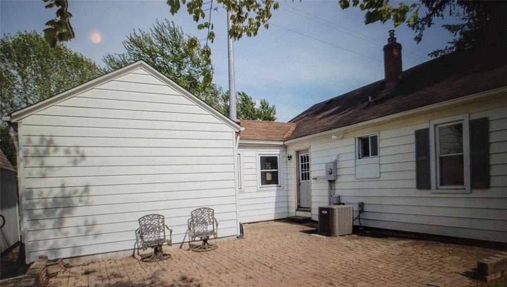 402 North Peterman Road Greenwood, IN 46142 - Photo 20 of 23 Gallery Image 20