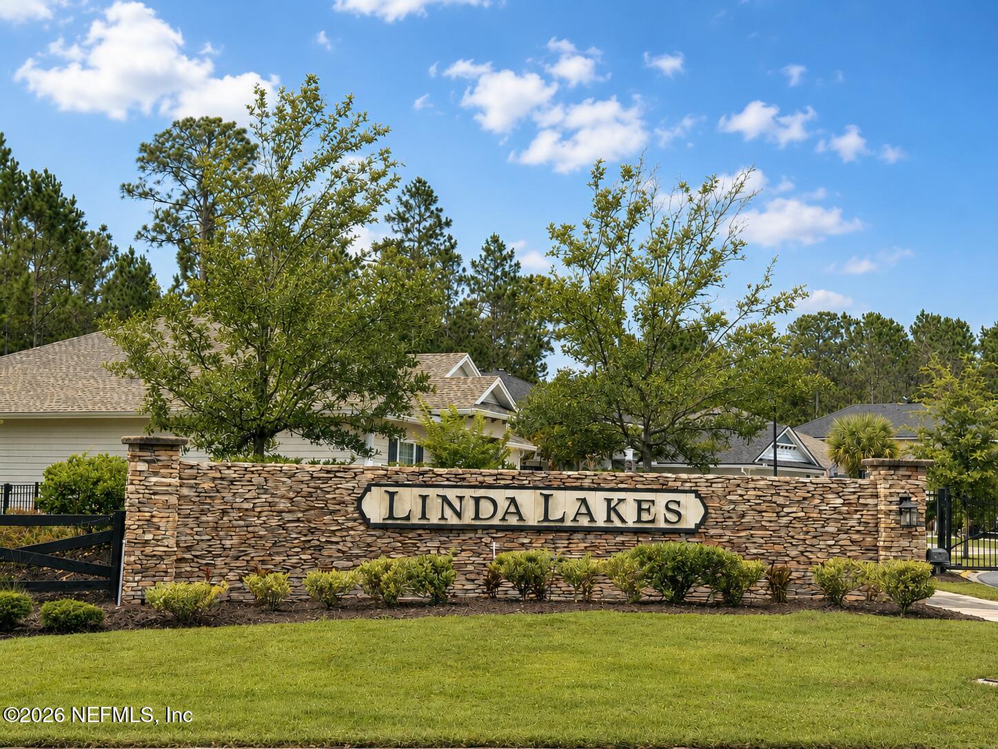 1724 Austin Lk Way Middleburg, FL 32068 - Photo 28 of 30 Linda Lakes Entry Sign