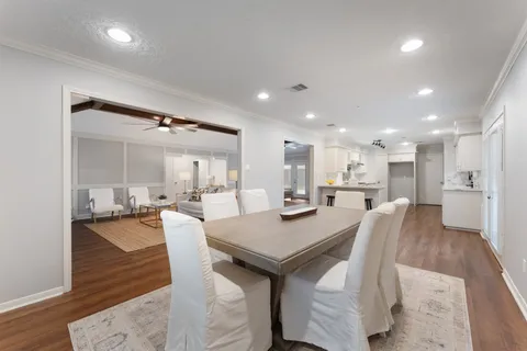 $539,000 | 10818 Olympia Drive, Houston, TX 77042