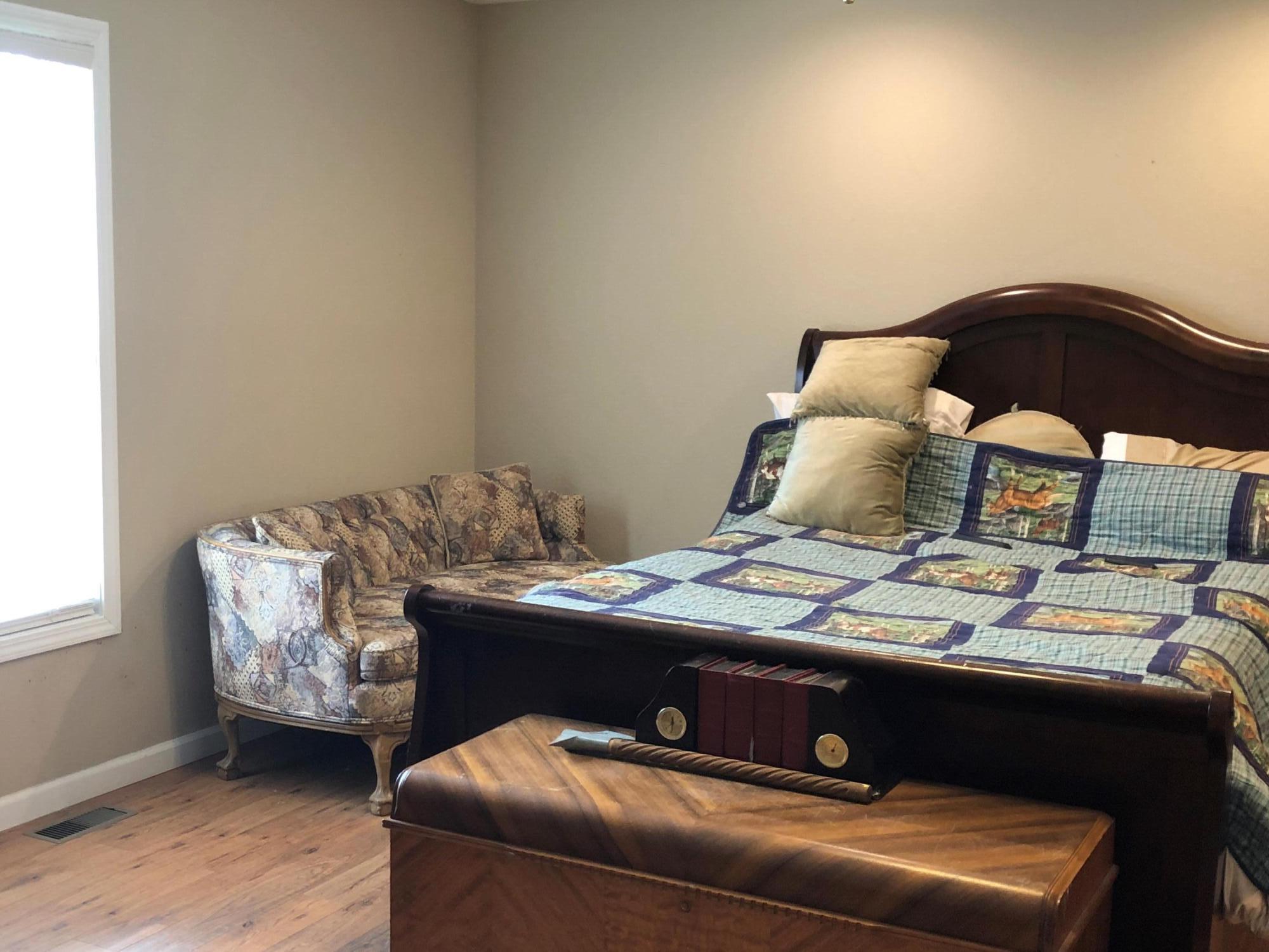 271 Deerfield Road Crossville, TN 38555 - Photo 7 of 17 Master BR