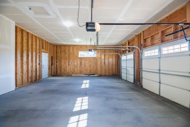 $659,000 | W198n5020 Hickory Street, Menomonee Falls, WI 53051