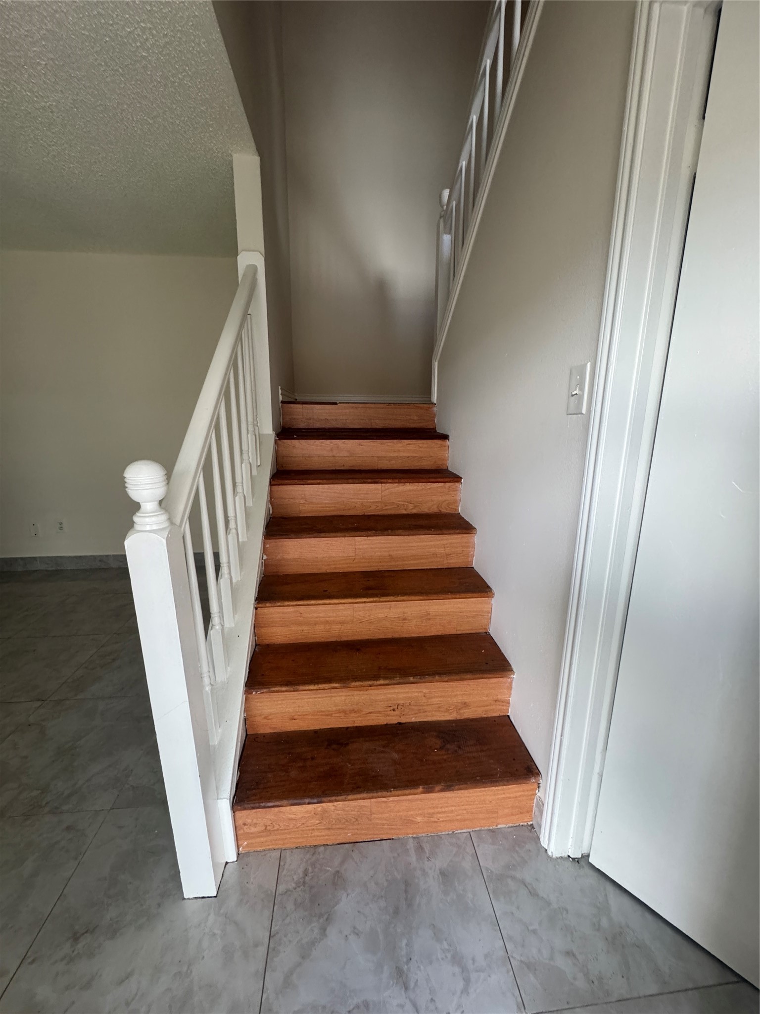 12700 Leader Street, Unit B Houston, TX 77072 - Photo 7 of 7 a view of entryway