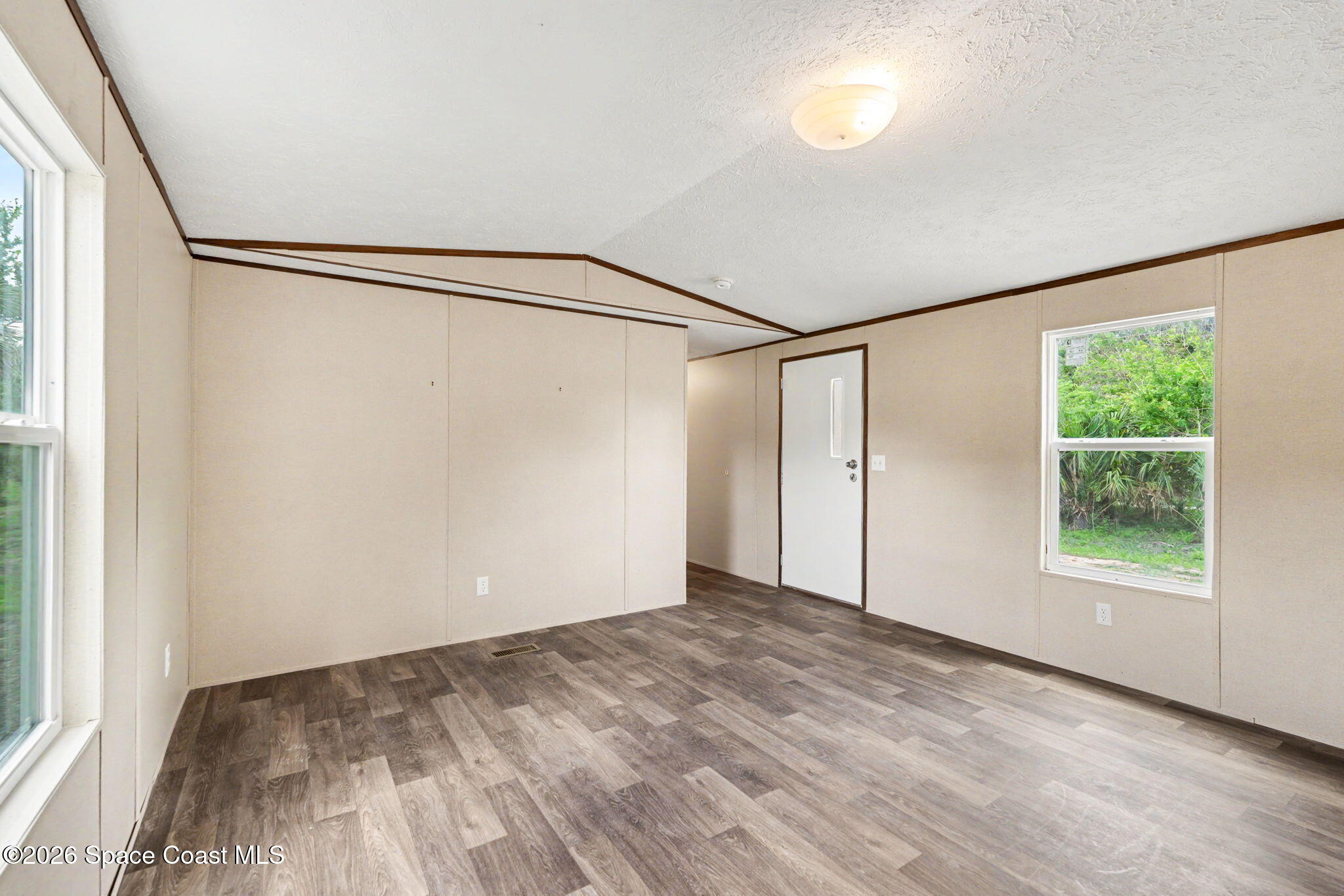 2075 Parrish Road Titusville, FL 32796 - Photo 7 of 28 5-web-or-mls-DSC00242