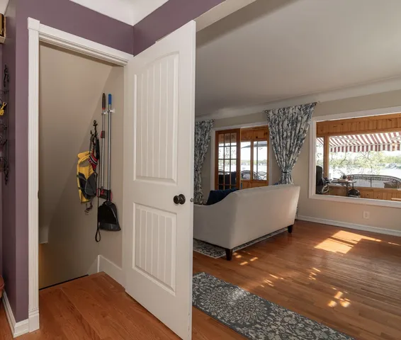 $889,900 | 8811 Waruf Avenue, Portage, MI 49002