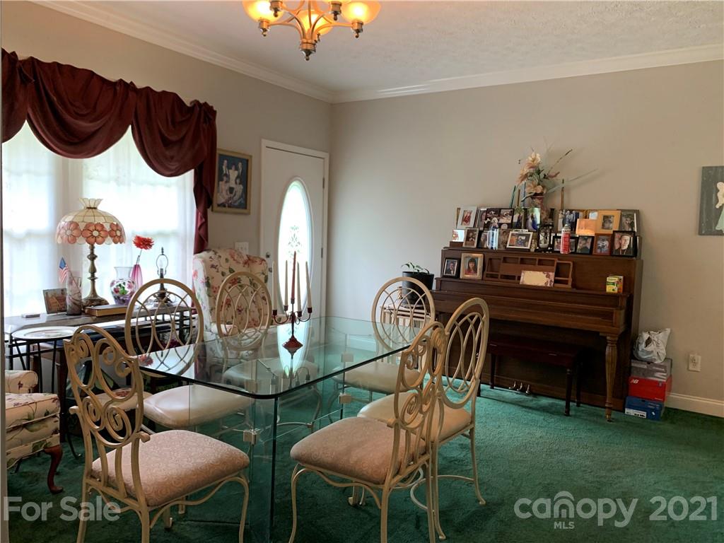 24070 Sam Road Albemarle, NC 28001 - Photo 4 of 22 Gallery Image 4