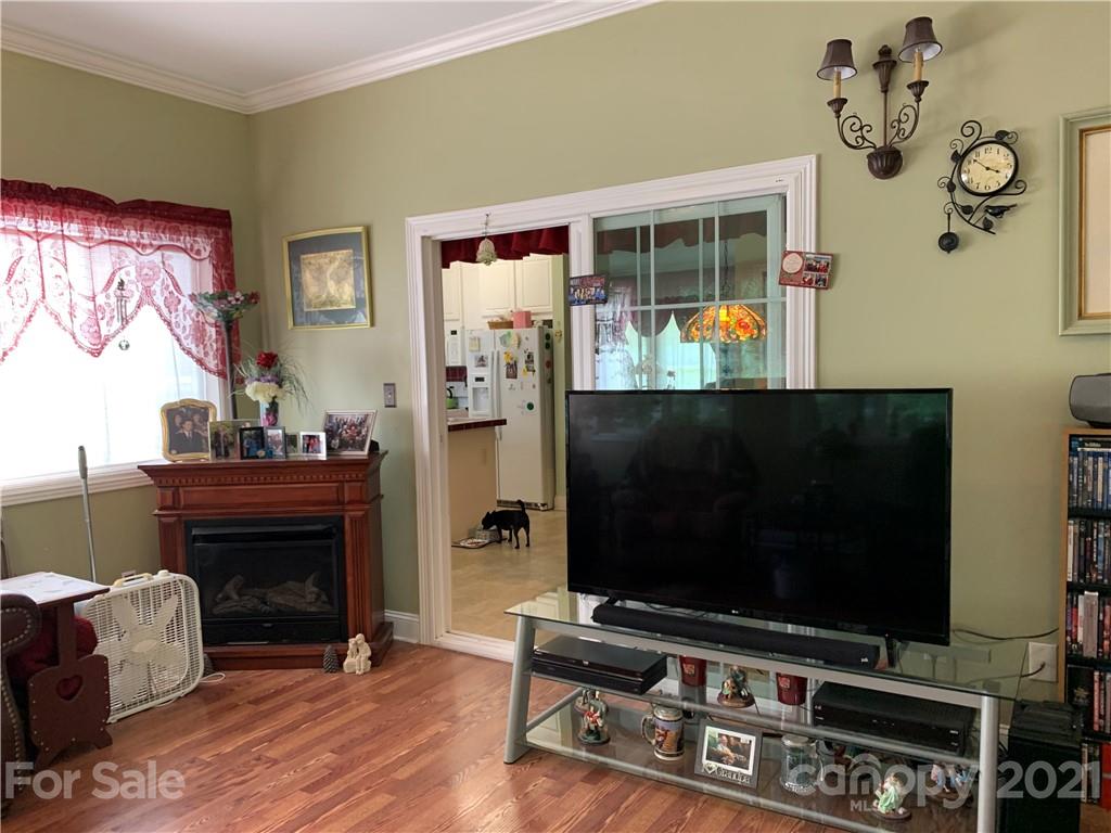 24070 Sam Road Albemarle, NC 28001 - Photo 7 of 22 Gallery Image 7