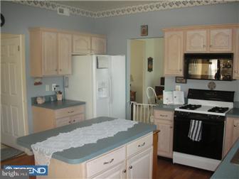 19 Barclay Road Hainesport, NJ 08036 - Photo 9 of 12 Kitchen