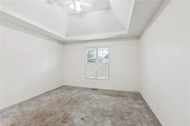 $399,000 | 1024 Redwood Lane, Liberty, MO 64068