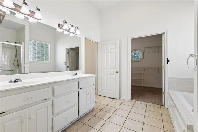 $399,000 | 1024 Redwood Lane, Liberty, MO 64068