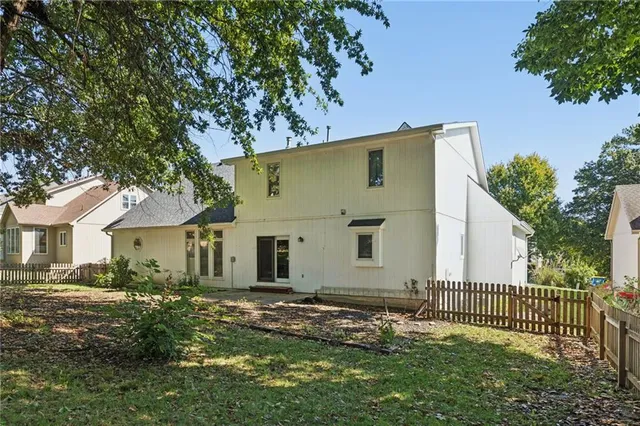 $399,000 | 1024 Redwood Lane, Liberty, MO 64068