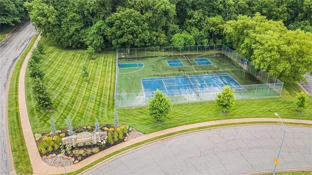 $399,000 | 1024 Redwood Lane, Liberty, MO 64068