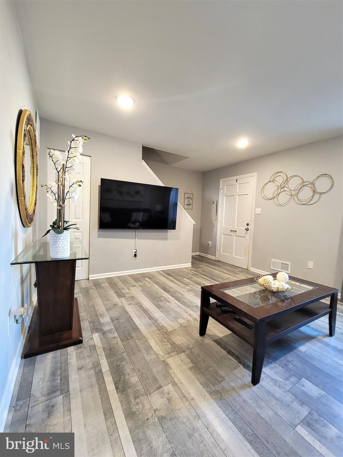 9805 Buckner Road Manassas, VA 20110 - Photo 3 of 30 Gallery Image 3
