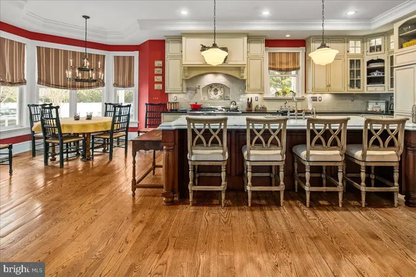 $2,995,000 | 10400 Montgomery Avenue, Kensington, MD 20895