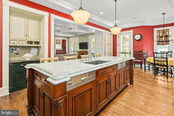 $2,995,000 | 10400 Montgomery Avenue, Kensington, MD 20895