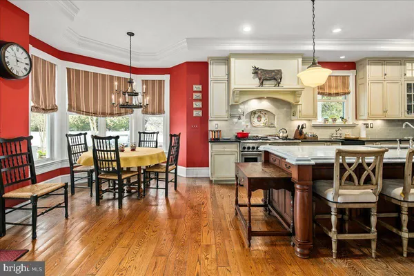 $2,995,000 | 10400 Montgomery Avenue, Kensington, MD 20895