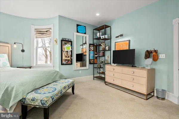 $2,995,000 | 10400 Montgomery Avenue, Kensington, MD 20895