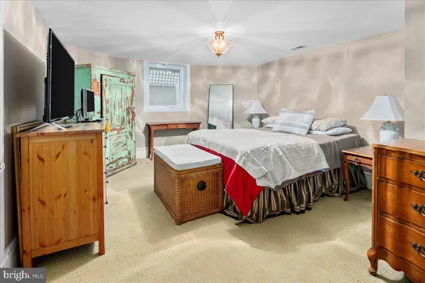 $2,995,000 | 10400 Montgomery Avenue, Kensington, MD 20895