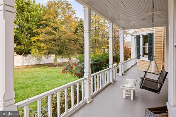 $2,995,000 | 10400 Montgomery Avenue, Kensington, MD 20895