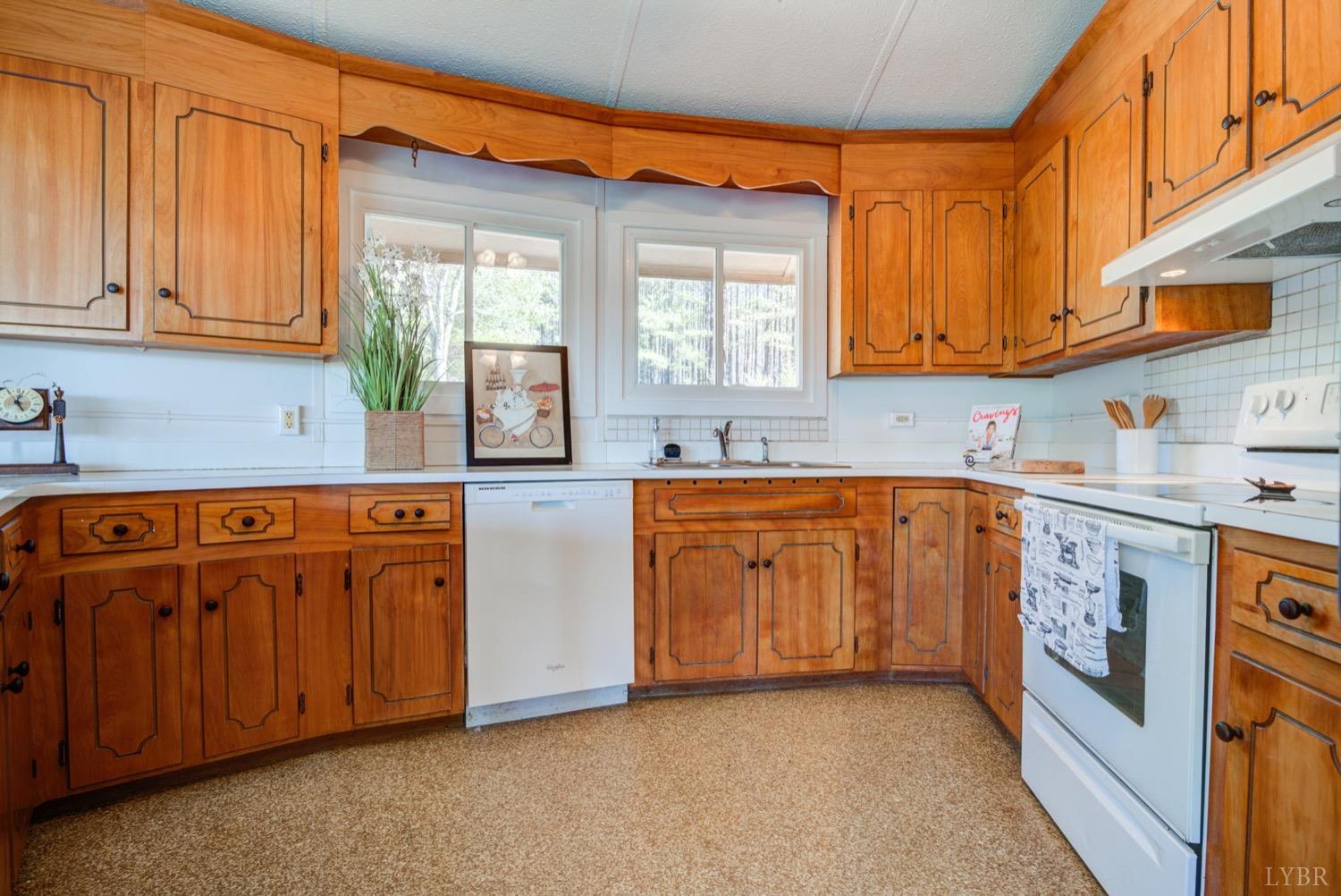 518 Windy Ridge Way Amherst, VA 24521 - Photo 30 of 34