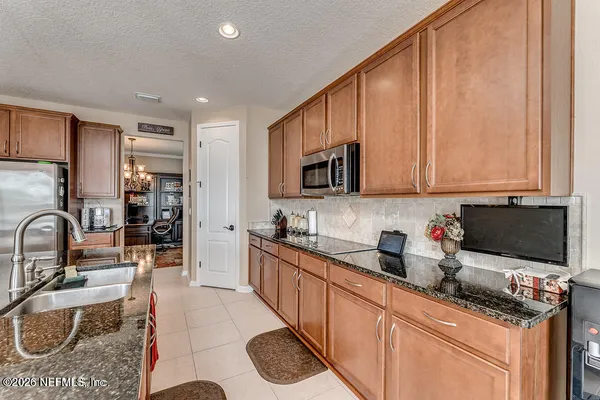 $3,195 | 115 Rockcreek Drive, St. Johns, FL 32259