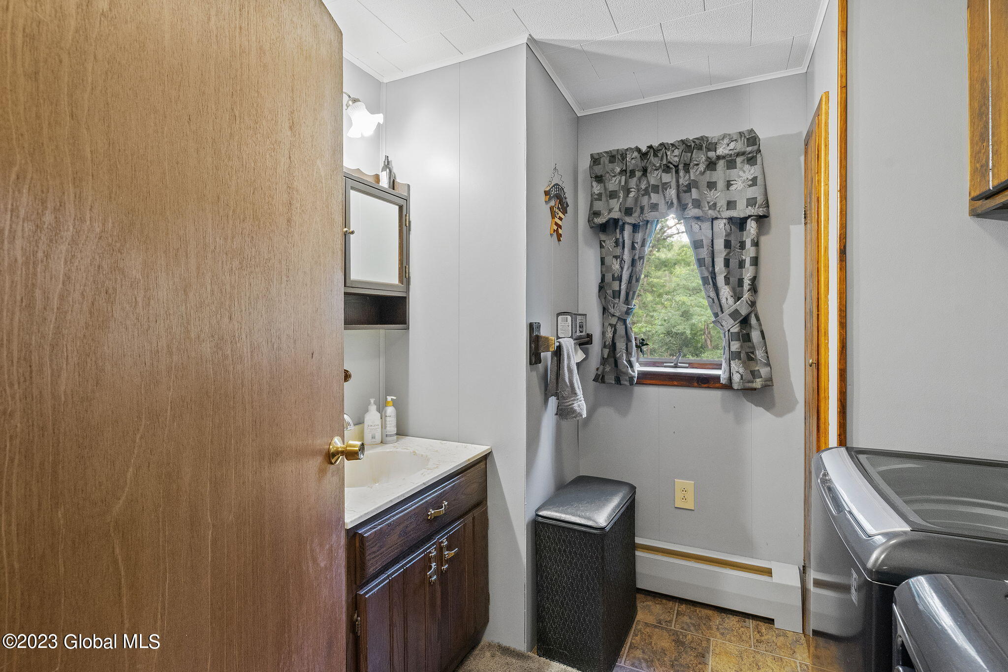 570 Lime Kiln Road New Baltimore, NY 12192 - Photo 24 of 43 42-web-or-mls-570-lime-kiln-rd