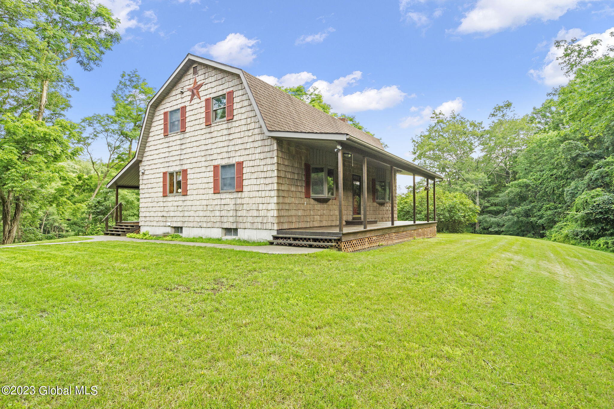 570 Lime Kiln Road New Baltimore, NY 12192 - Photo 3 of 43 35-web-or-mls-570-lime-kiln-rd