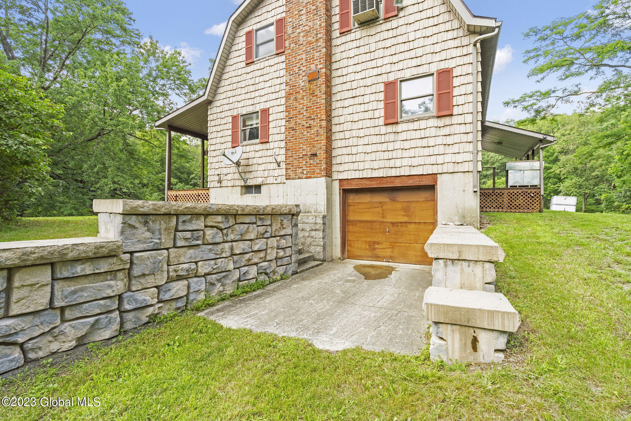 570 Lime Kiln Road New Baltimore, NY 12192 - Photo 4 of 43 27-web-or-mls-570-lime-kiln-rd