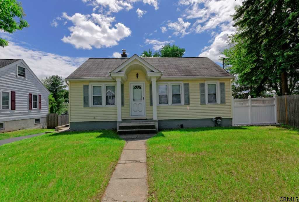 10 Consaul Road Colonie, NY 12205 - Photo 1 of 25 Photo 1
