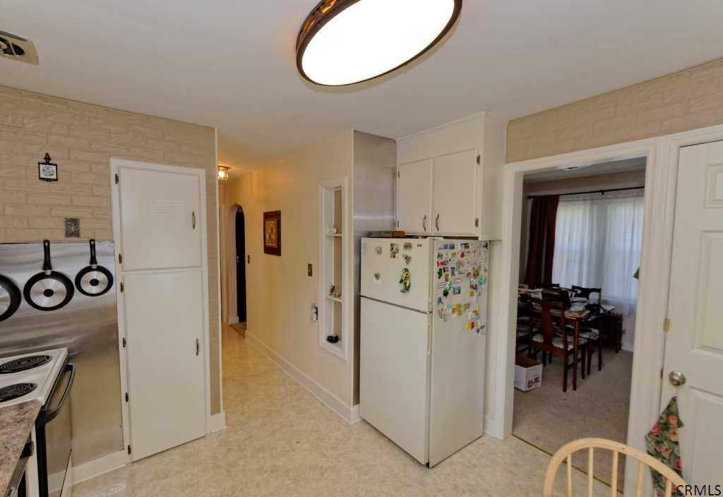10 Consaul Road Colonie, NY 12205 - Photo 15 of 25 Photo 15