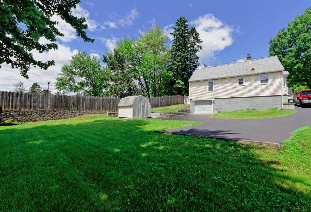 10 Consaul Road Colonie, NY 12205 - Photo 3 of 25 Photo 3