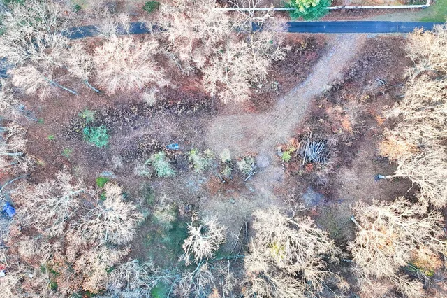 $185,000 | 24 Burma Road, Woodbridge, CT 06525