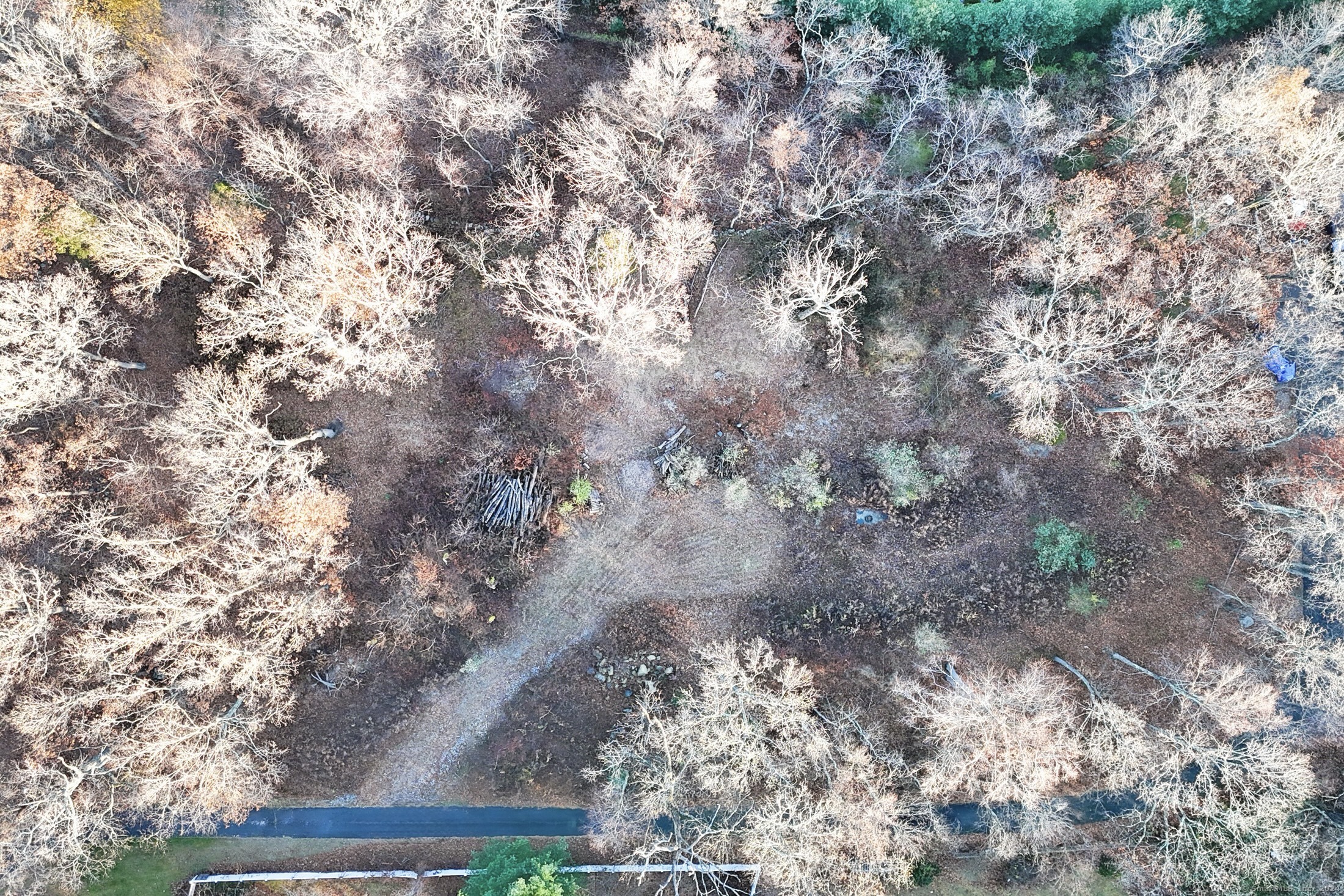 24 Burma Road Woodbridge, CT 06525 - Photo 10 of 16